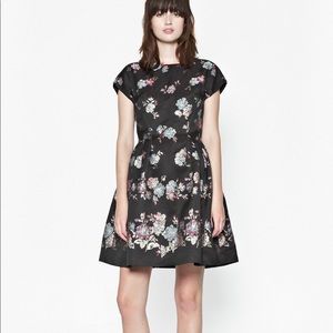 NWT French Connection Gardini Metalic Fit & Flare